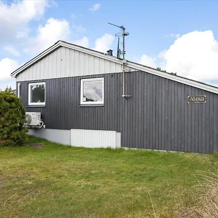 0112-romo-lakolk-112 Holiday home *